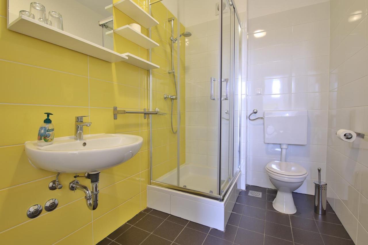 Hostel Bedem Karlovac Esterno foto